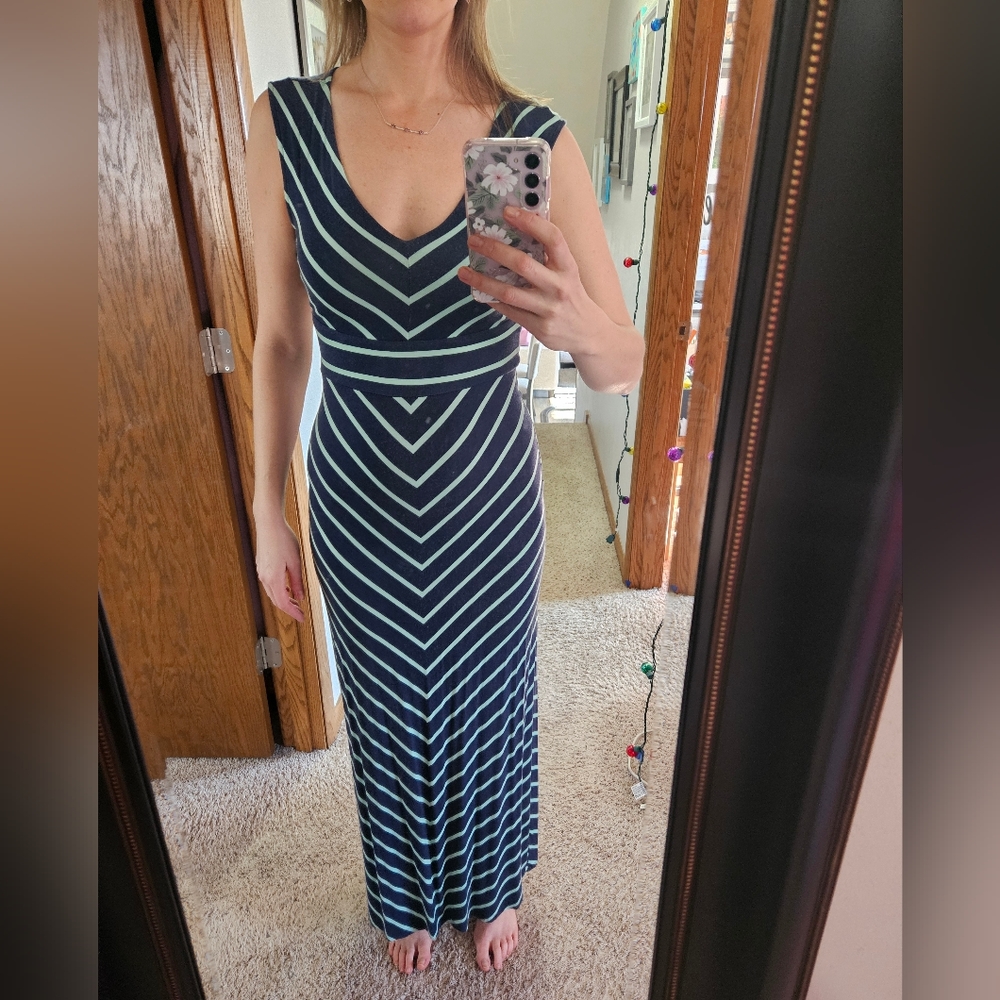 APT. 9 Sleeveless Maxi Dress